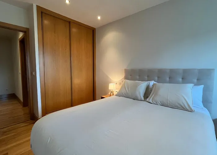 Coruna House アパート *